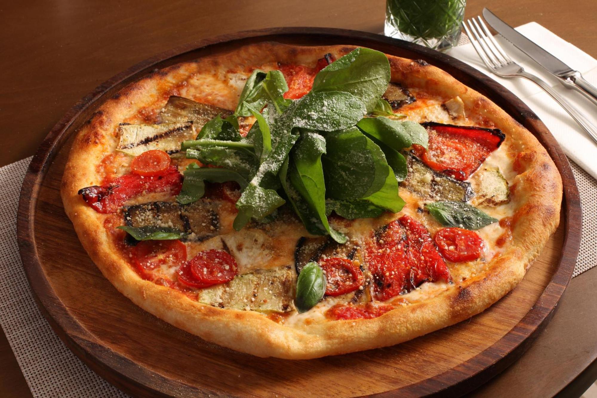 فنادق بنتلي باي مولتون - سبيشال كلاس اسطنبول المظهر الخارجي الصورة Pizza with spinach