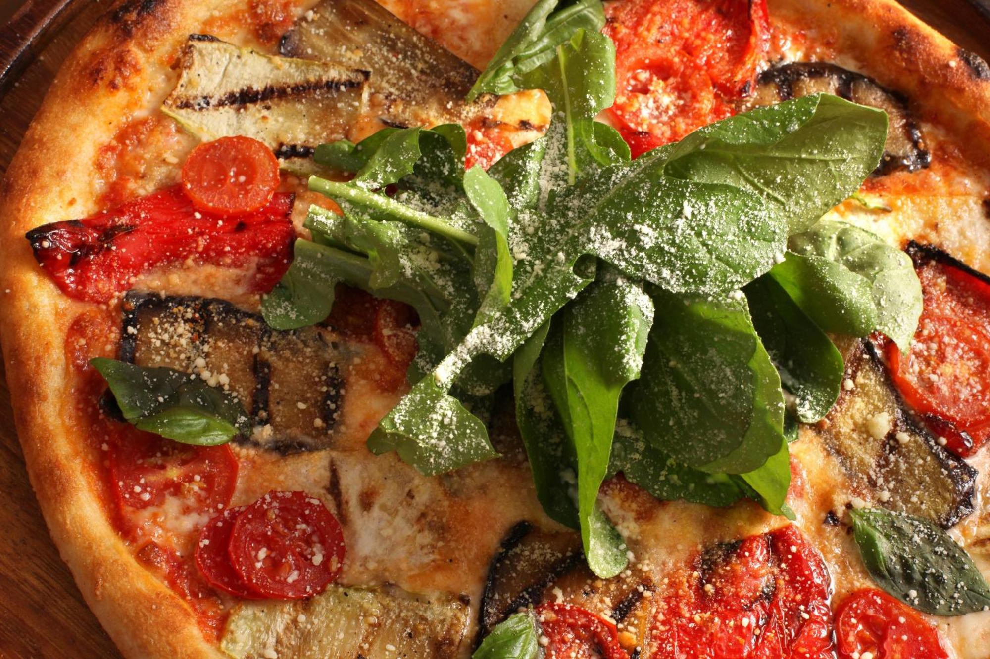 فنادق بنتلي باي مولتون - سبيشال كلاس اسطنبول المظهر الخارجي الصورة Pizza with arugula